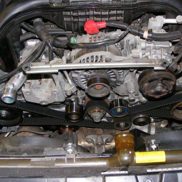 Remplacement distribution réalisé sur un subaru legacy 2.5i de 2010 (même bloc moteur équipant le subaru impreza) Nancy 2